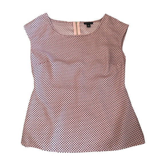 Ann Taylor short sleeve blouse, size 0. - Picture 1 of 4